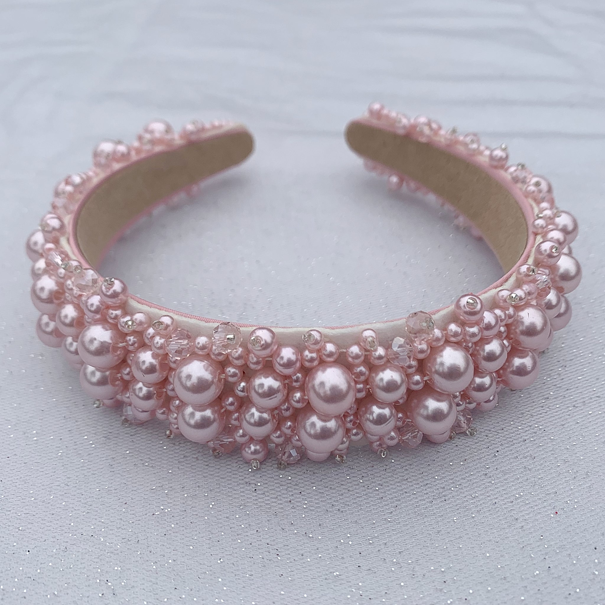 QueenMee Pearl Headband with Crystal