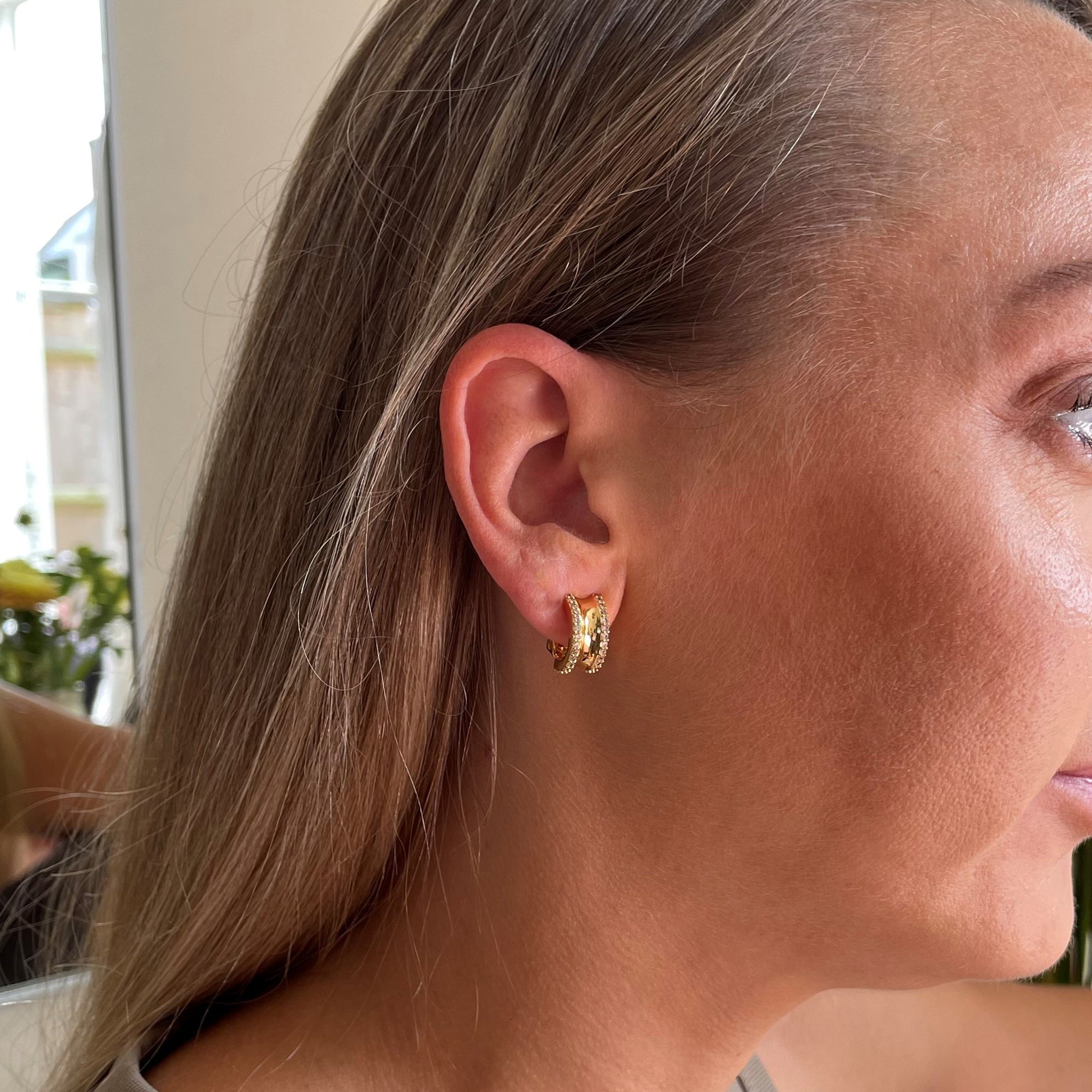 Cachet London Scoop Gold Clip On Earrings