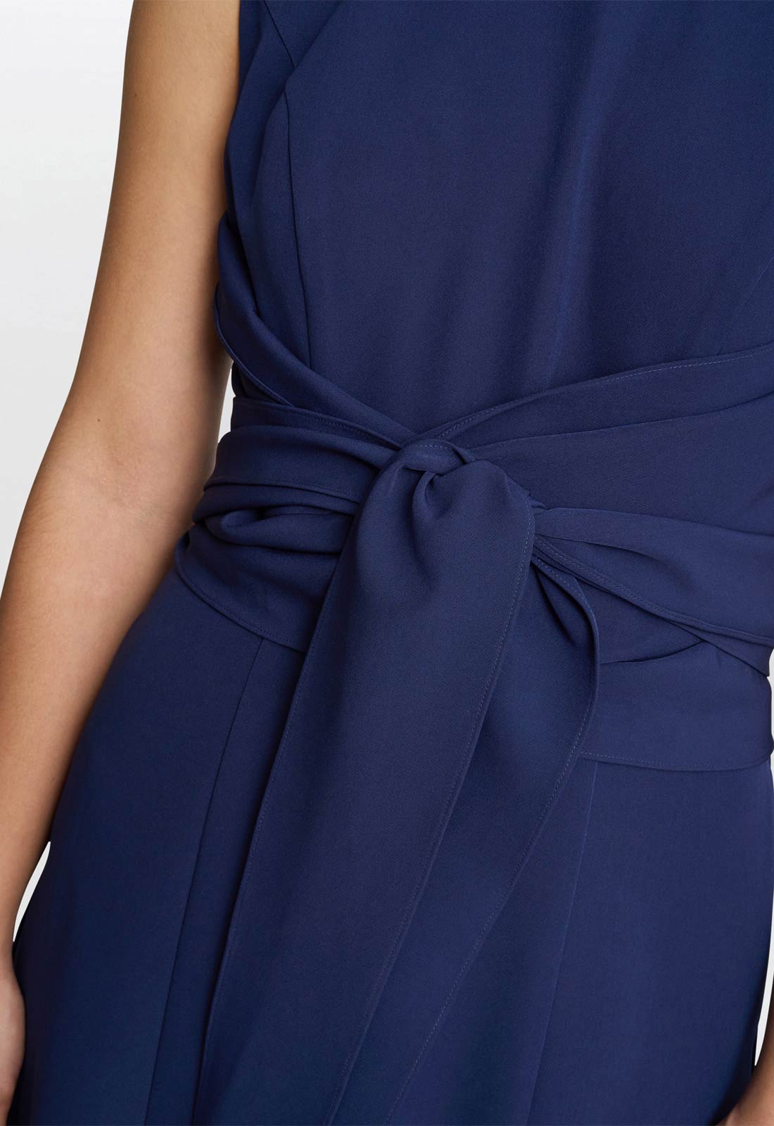 Gina Bacconi Blue Cathleen Crepe Tie-Waist Dress