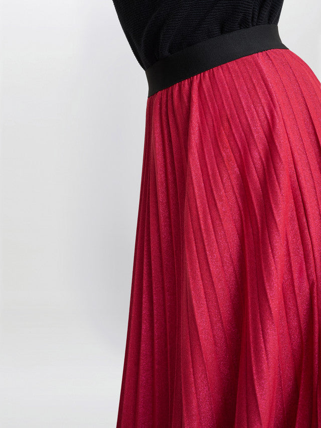 Gina Bacconi Red and Black Ismay Metallic Skirt