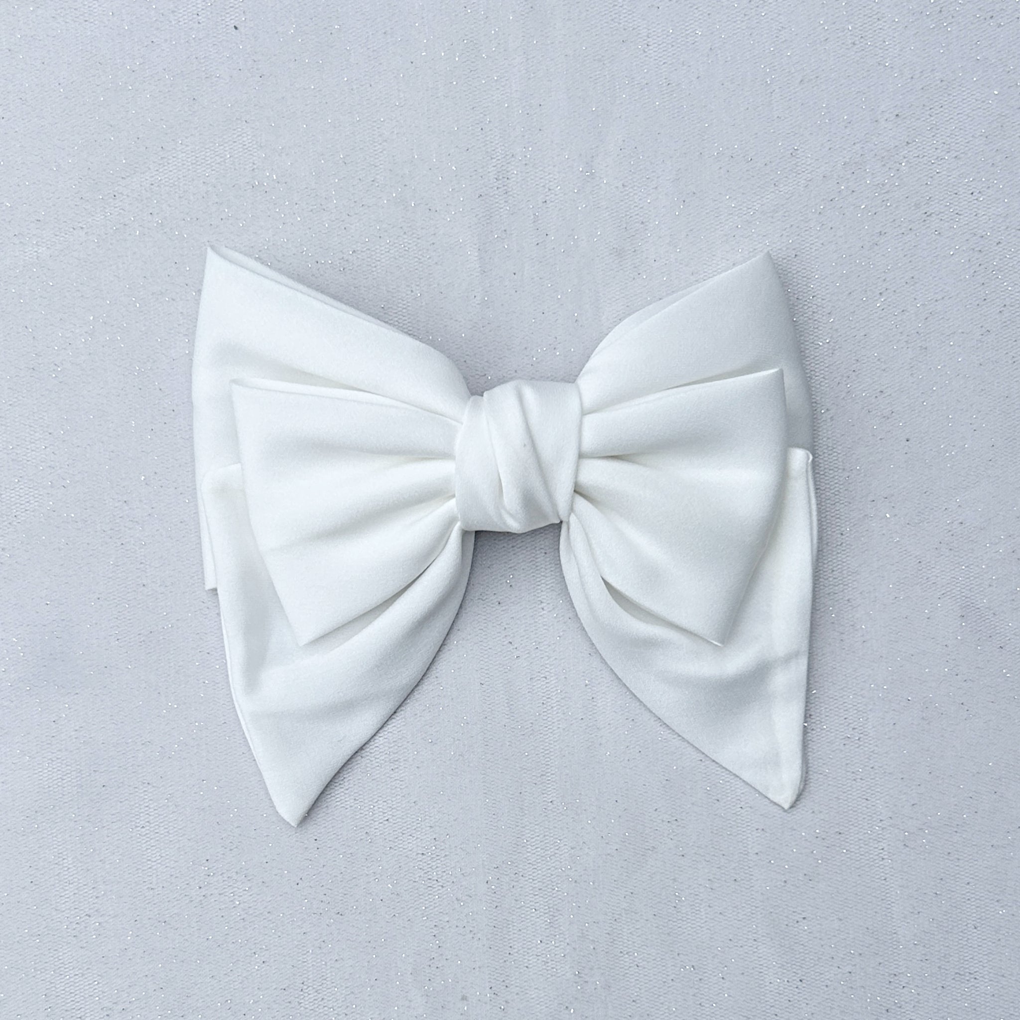 QueenMee White Satin Hair Bow White Hair Clip