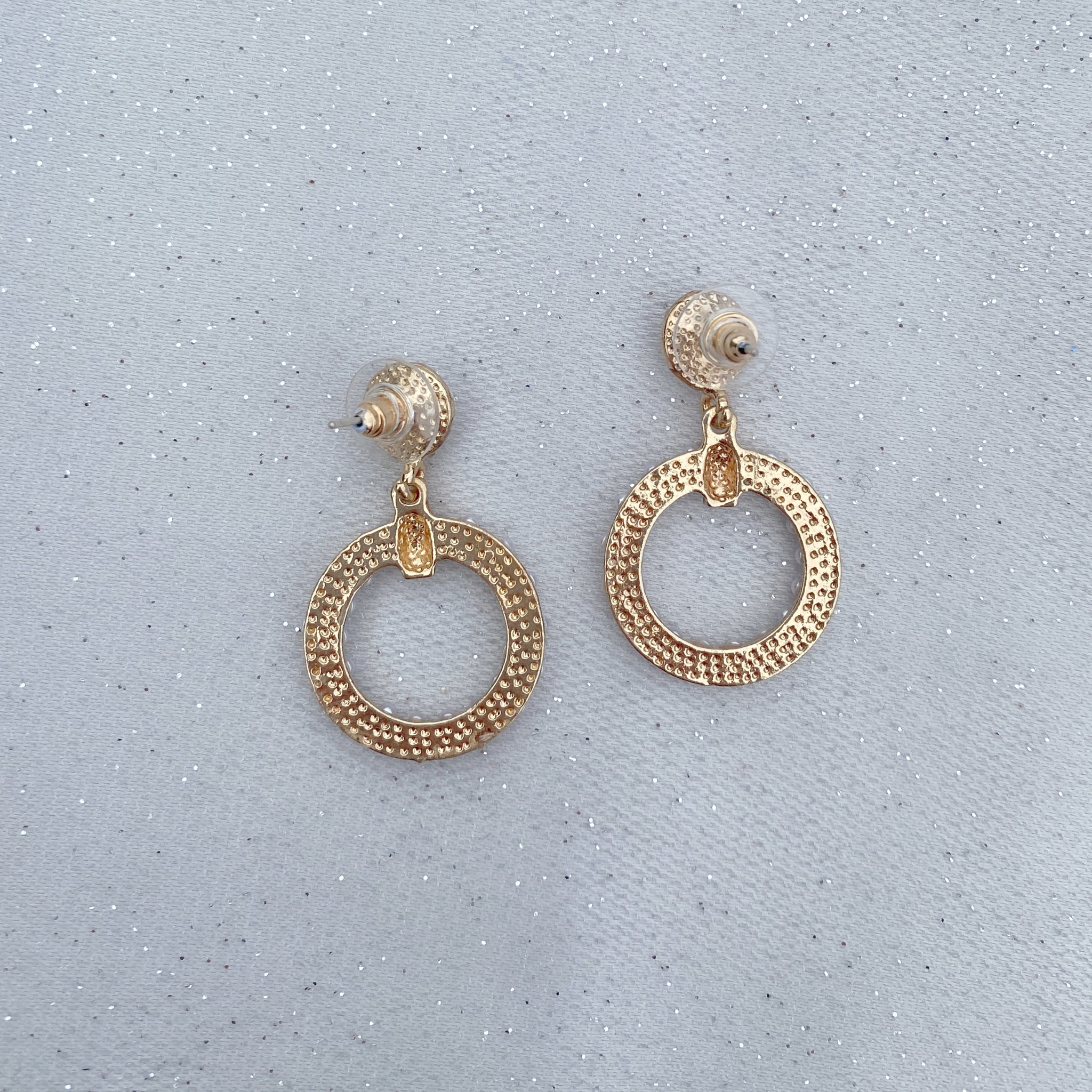 QueenMee Gold Pearl Earrings Circular Vintage Inspired