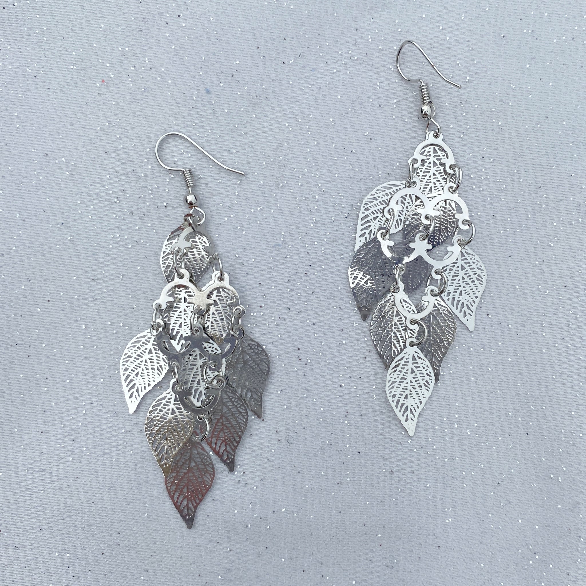 QueenMee Silver Dangly Earrings Boho Earrings Leaf