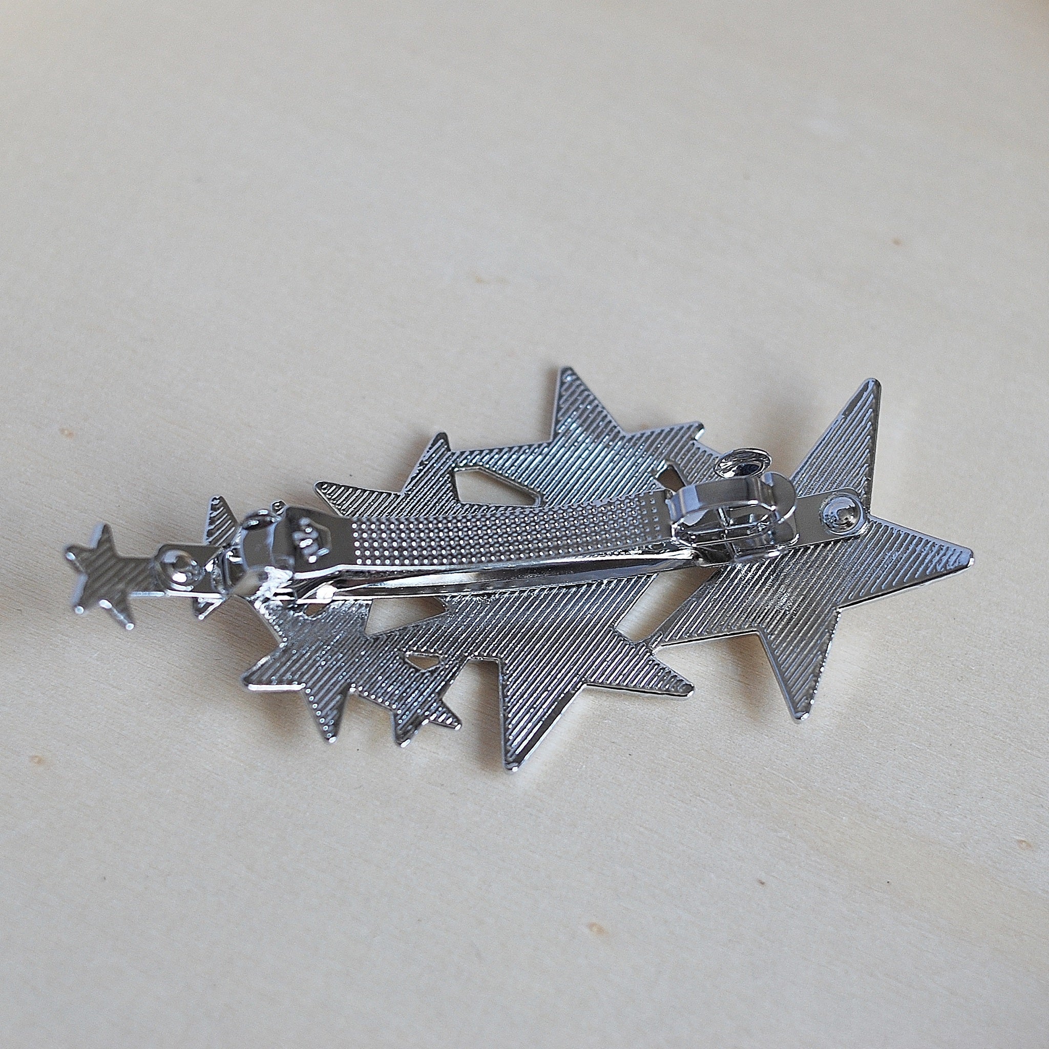 QueenMee Star Hair Clip in Silver or  Star Barrette