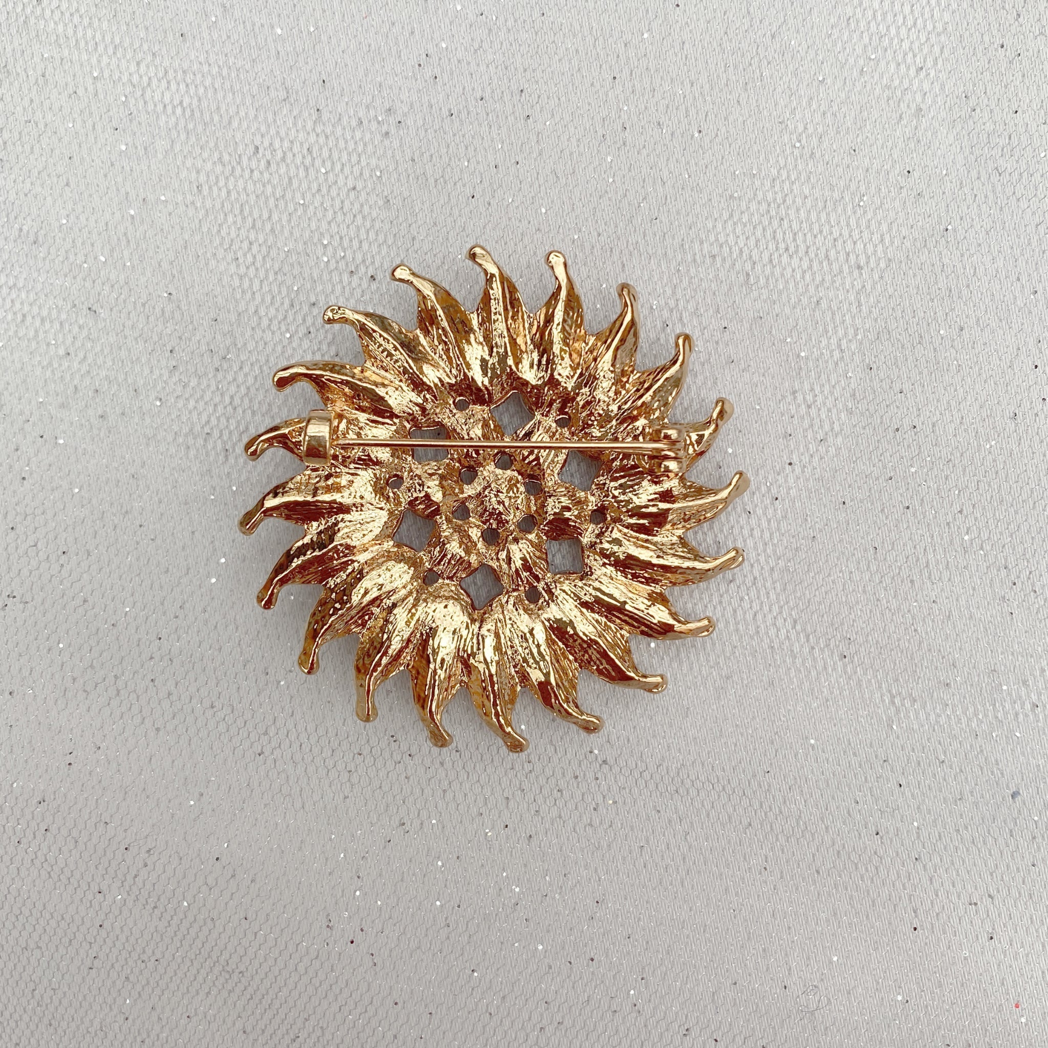 QueenMee Sunflower Brooch with Pearl and Crystal in Silver or